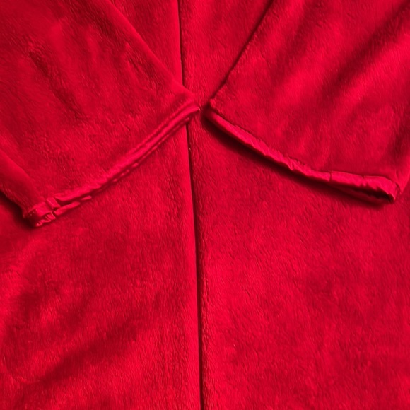 Oscar de la Renta red house robe size S/M - Picture 6 of 11
